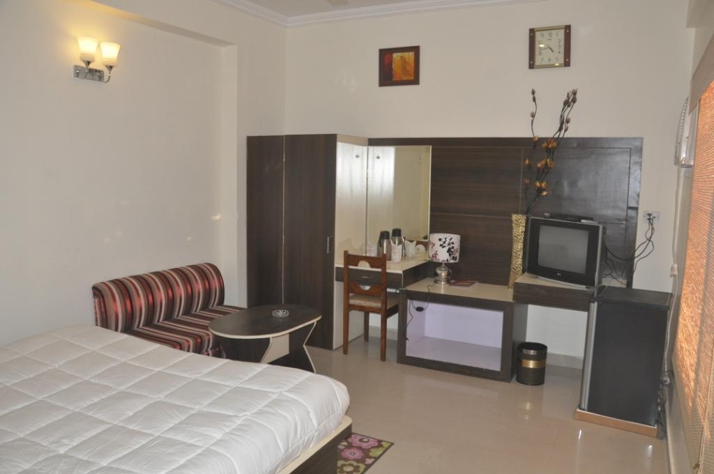 Hotel Mount View Катра Номер фото